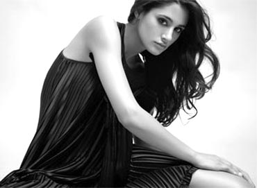 Pakistani Hot Model Nargis Fakhri on Indian screens